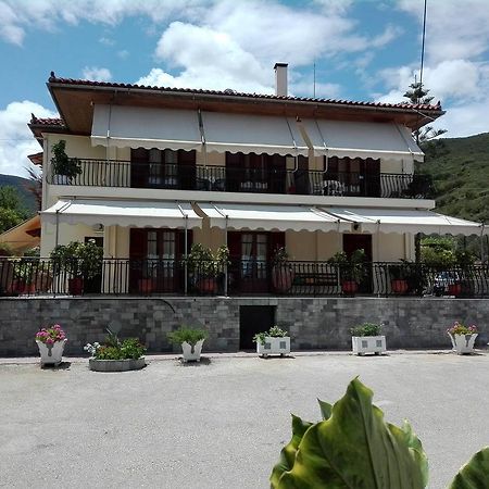 Toulatos Pantelis Apartman Puláta Kültér fotó