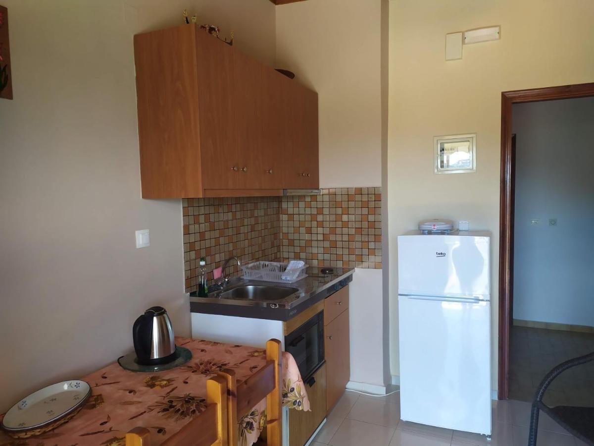 Toulatos Pantelis Apartman Puláta Kültér fotó