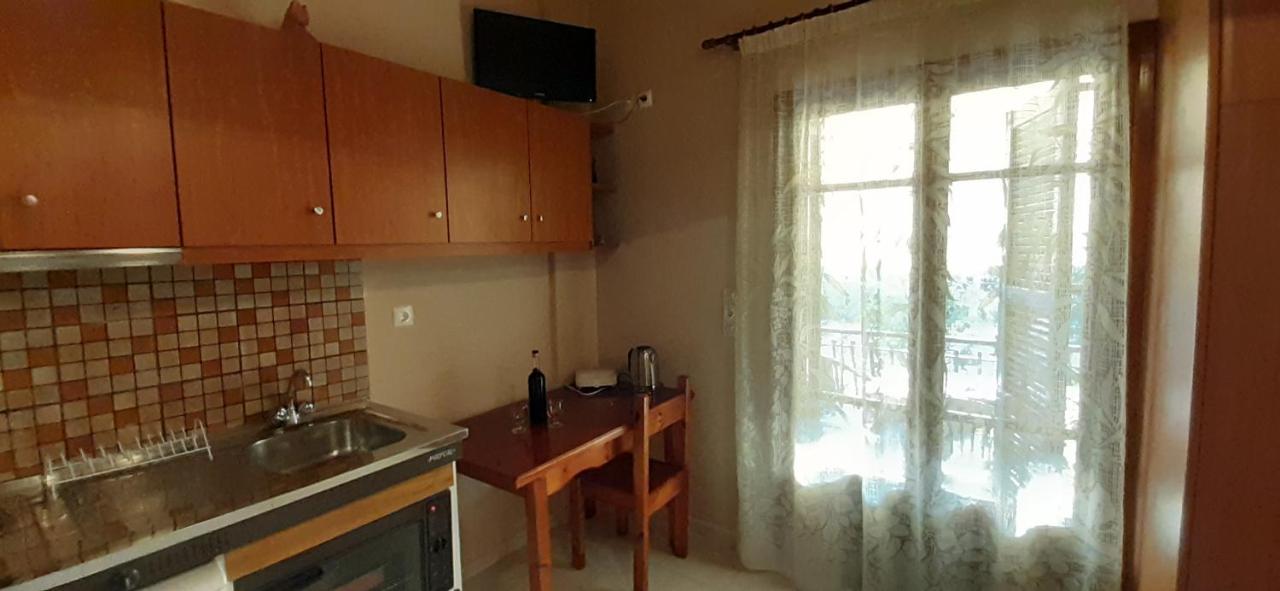 Toulatos Pantelis Apartman Puláta Kültér fotó