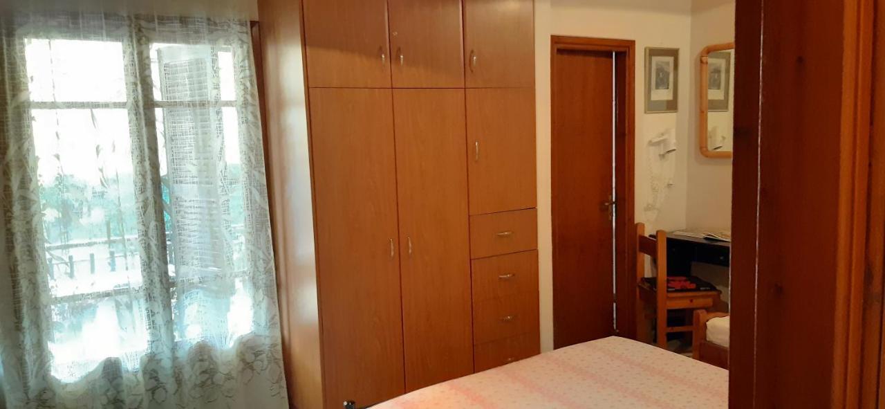 Toulatos Pantelis Apartman Puláta Kültér fotó
