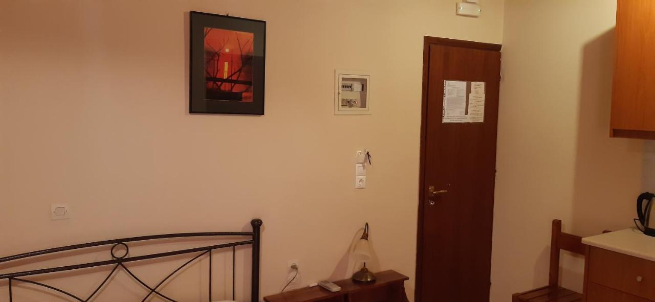 Toulatos Pantelis Apartman Puláta Kültér fotó