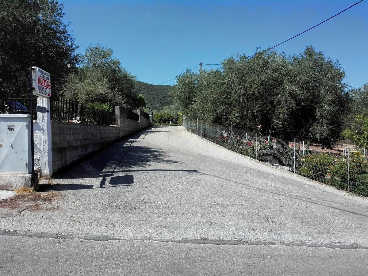 Toulatos Pantelis Apartman Puláta Kültér fotó