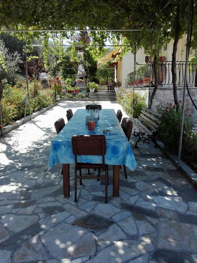 Toulatos Pantelis Apartman Puláta Kültér fotó