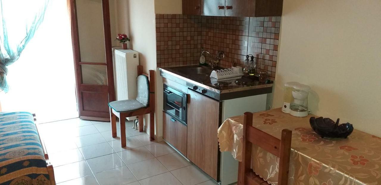 Toulatos Pantelis Apartman Puláta Kültér fotó