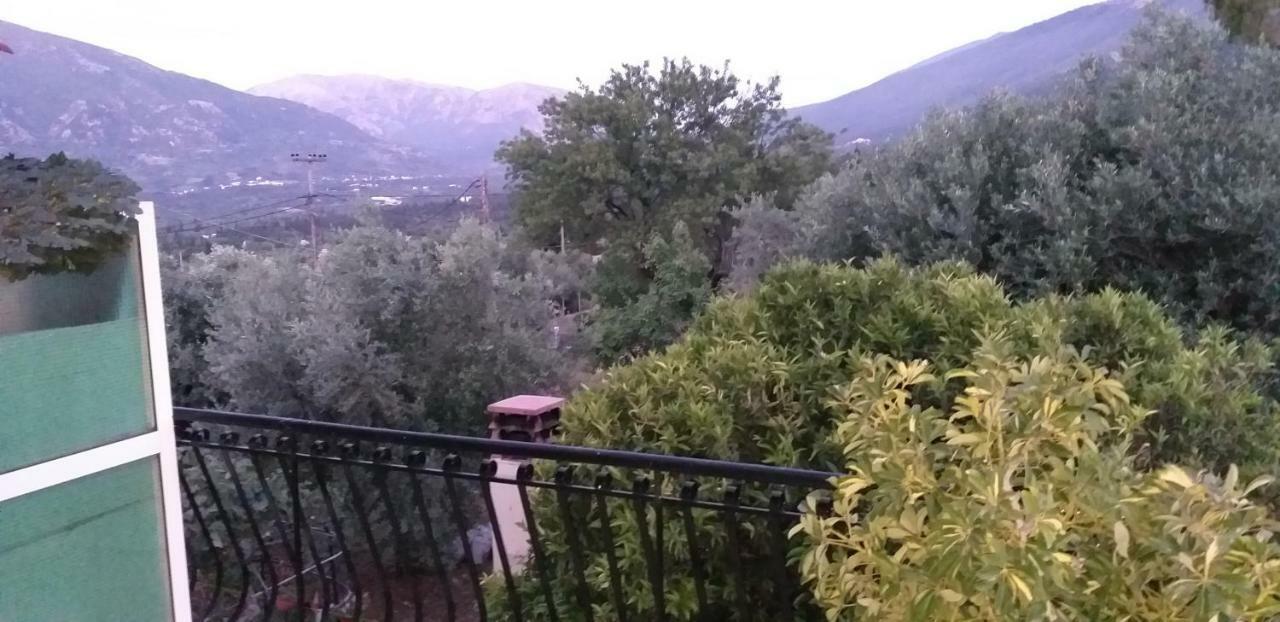 Toulatos Pantelis Apartman Puláta Kültér fotó