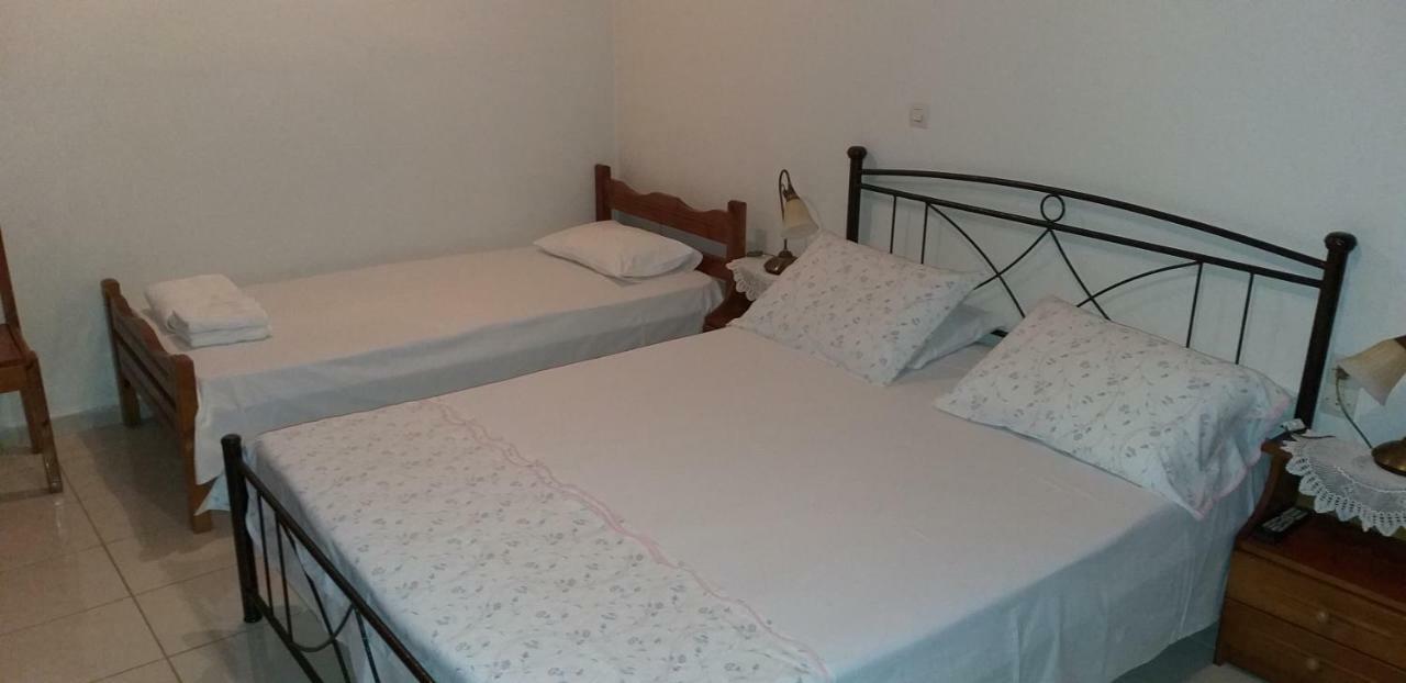Toulatos Pantelis Apartman Puláta Kültér fotó