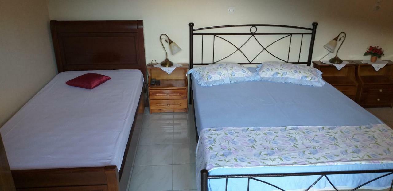 Toulatos Pantelis Apartman Puláta Kültér fotó